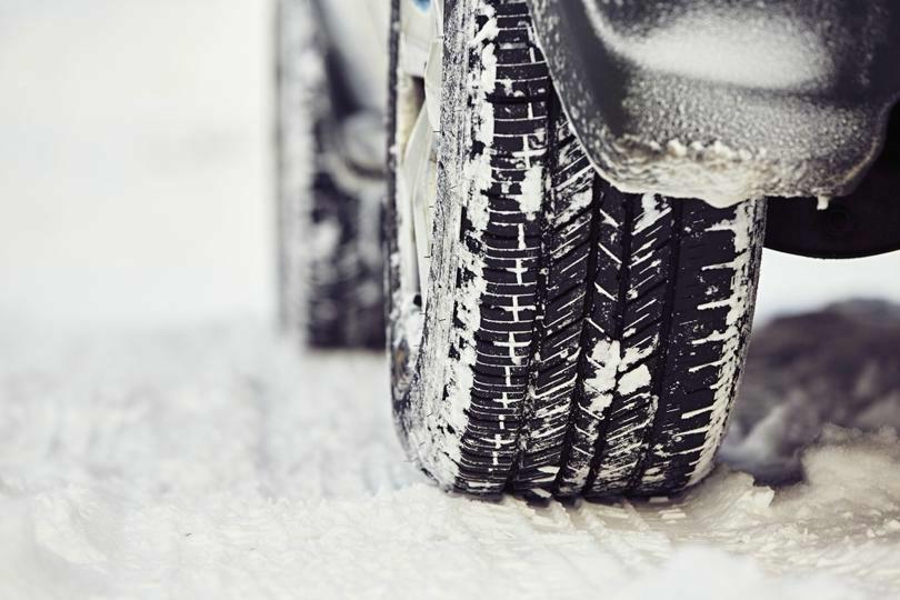 Waarom zijn winterbanden volgens het Belgische verkeersrecht niet verplicht?