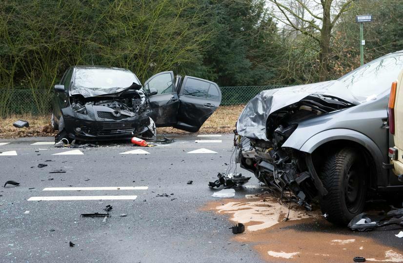 Twee zwaargewonden bij verkeersongeval in Asse