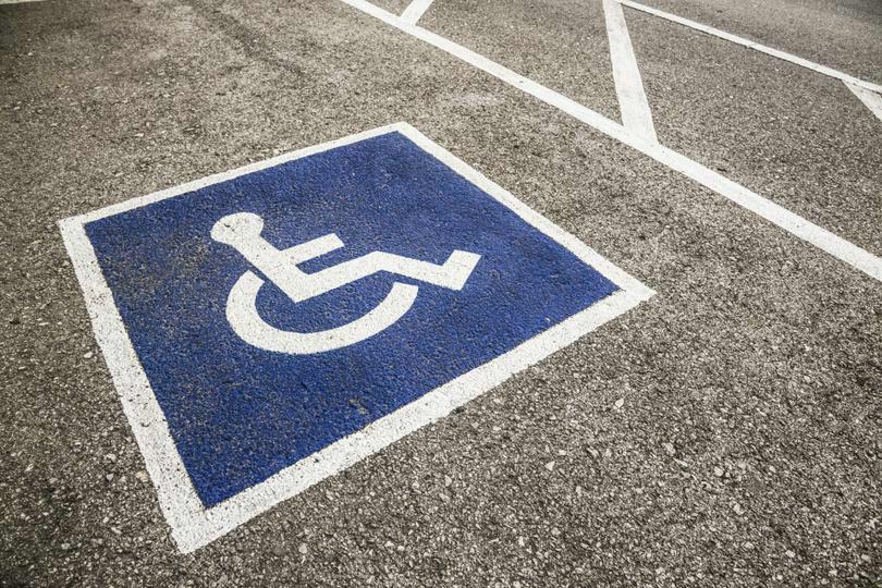  Elke dag 108 pv's voor parkeren op gehandicaptenplaats