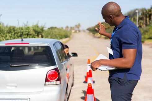  Niet op tijd geslaagd voor rijexamen? Drie jaar wachten op nieuw voorlopig rijbewijs