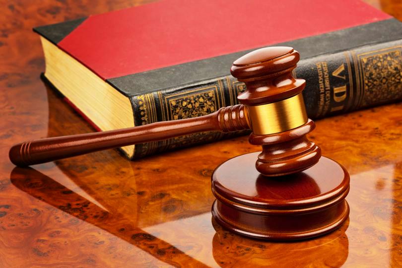  Rechtbank Ieper - Tien bestuurders vrijgesproken in beroep voor kettingbotsing
